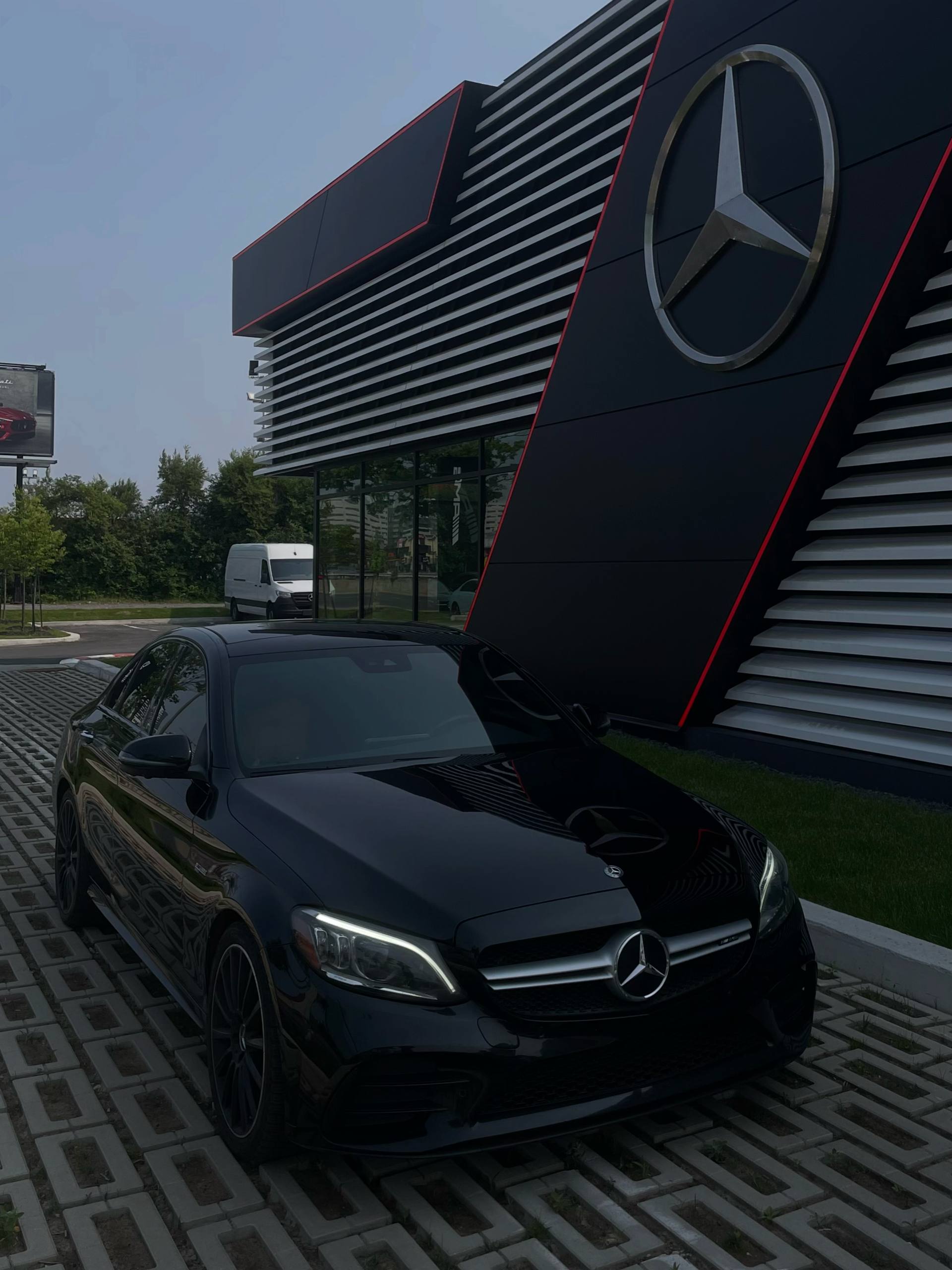 AMG C43 Sedan